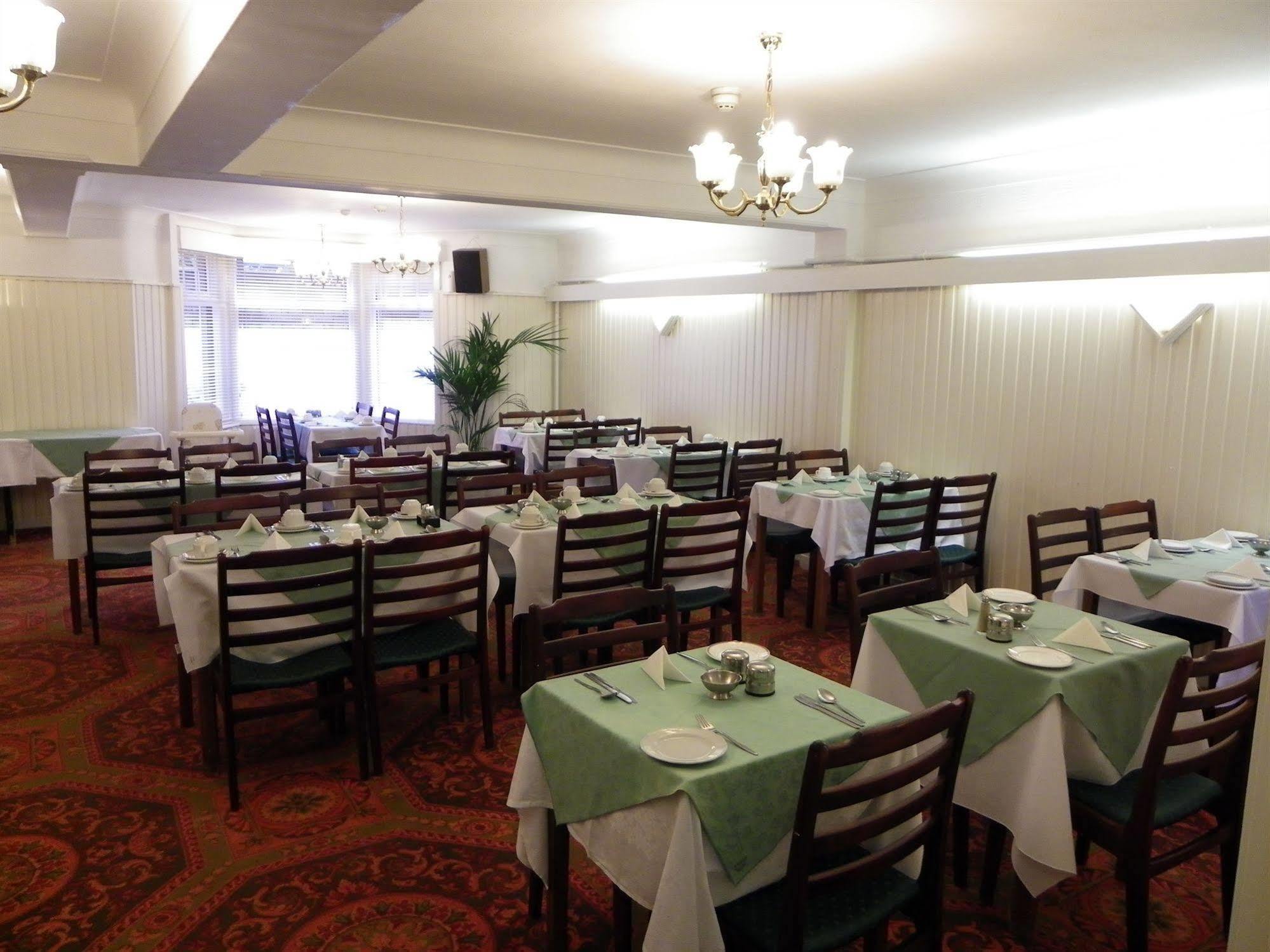 The Oxford Hotel 블랙풀 외부 사진